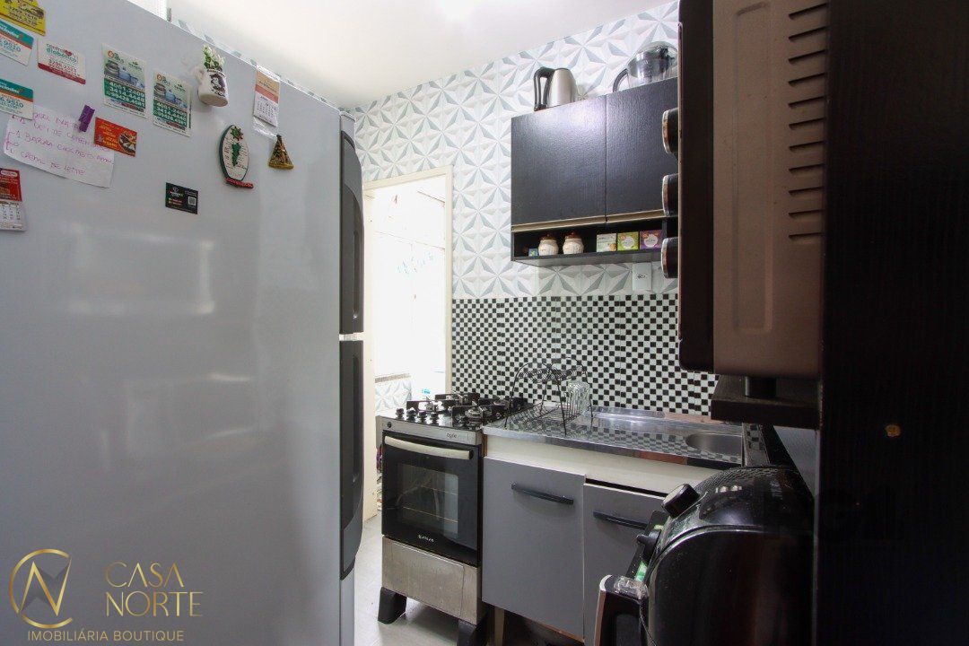 Apartamento à venda com 2 quartos, 50m², 1 vaga, Avenida Icaraí no bairro Cristal em Porto Alegre