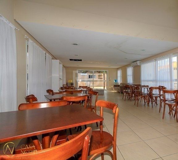 Casa de Condomínio à venda com 3 quartos, 220m², 3 suítes, 2 vagas, Avenida Coronel Marcos no bairro Pedra Redonda em Porto Alegre