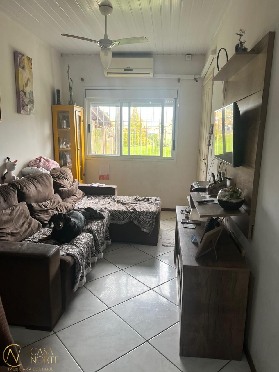 Casa à venda com 2 quartos, 47m², 1 vaga, Rua Padre Ayrton Alvares Bitencourt no bairro Hípica em Porto Alegre