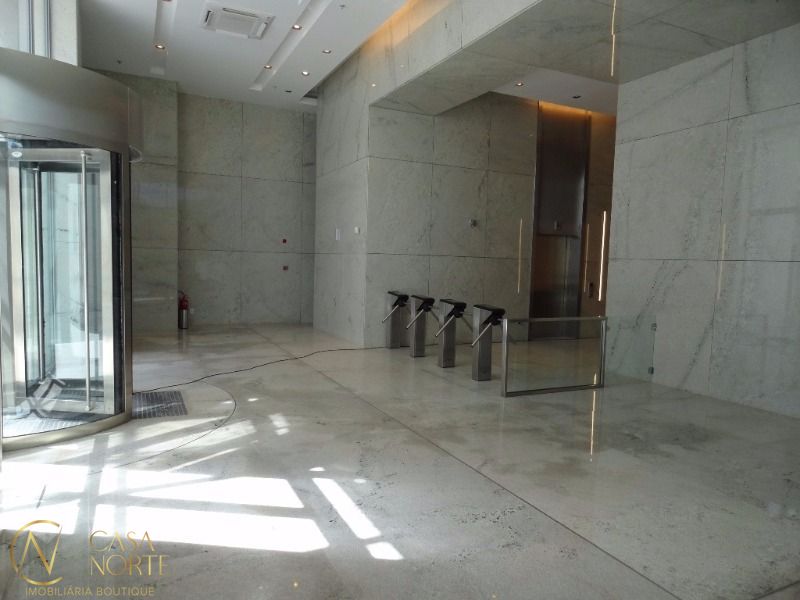 Sala Comercial à venda , 40m², 1 vaga, Avenida Ipiranga no bairro Praia de Belas em Porto Alegre