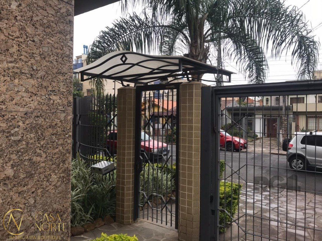 Apartamento à venda com 2 quartos, 54m², 1 vaga, Rua Monsenhor Veras no bairro Santana em Porto Alegre