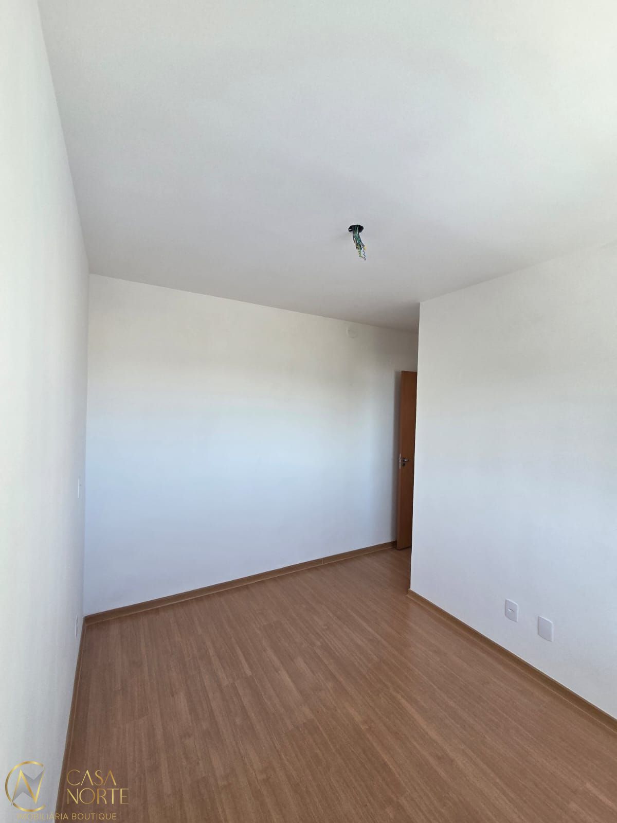 Apartamento à venda com 2 quartos, 52m², 1 suíte, 1 vaga, Rua Sílvio Silveira Soares no bairro Camaquã em Porto Alegre
