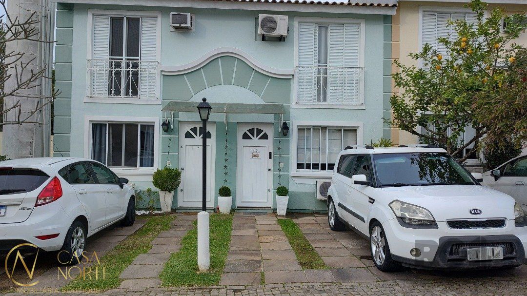 Casa de Condomínio à venda com 2 quartos, 79m², 1 suíte, 1 vaga, Avenida da Cavalhada no bairro Cavalhada em Porto Alegre