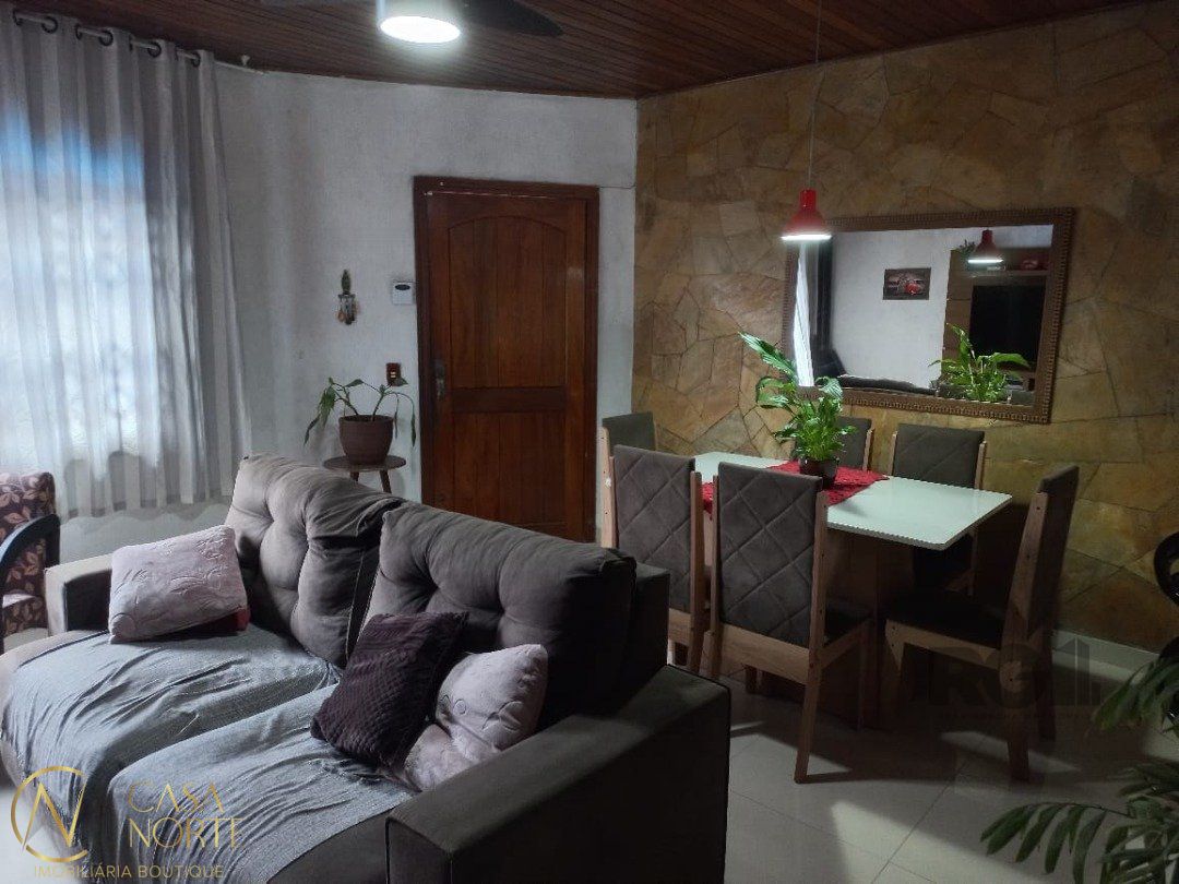 Casa à venda com 2 quartos, 88m², 4 vagas, Rua Ventos do Sul no bairro Vila Nova em Porto Alegre