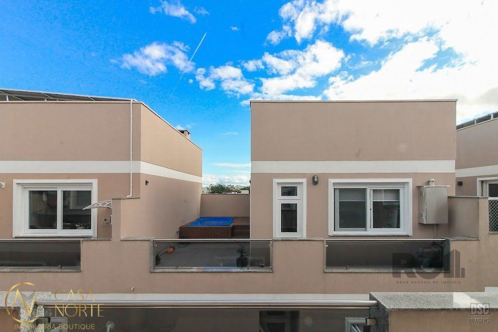 Casa de Condomínio à venda com 3 quartos, 129m², 1 suíte, 1 vaga, Avenida Otto Niemeyer no bairro Camaquã em Porto Alegre