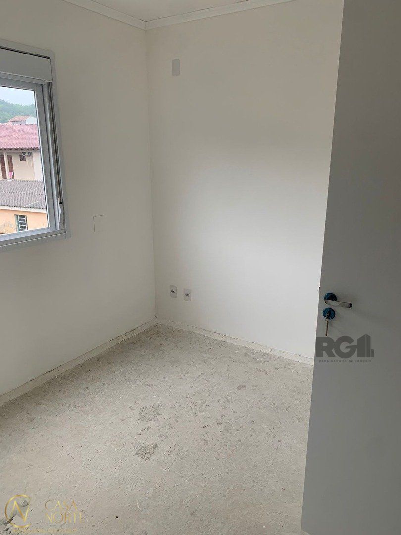 Casa de Condomínio à venda com 2 quartos, 87m², Estrada Cristiano Kraemer no bairro Vila Nova em Porto Alegre