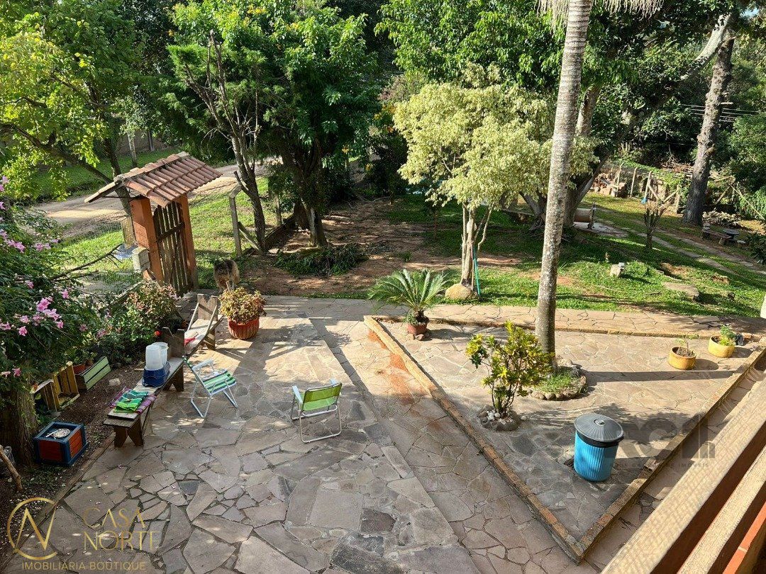 Casa à venda com 4 quartos, 1242m², 2 suítes, 9 vagas, Rua Pedro de Oliveira Franca no bairro Hípica em Porto Alegre