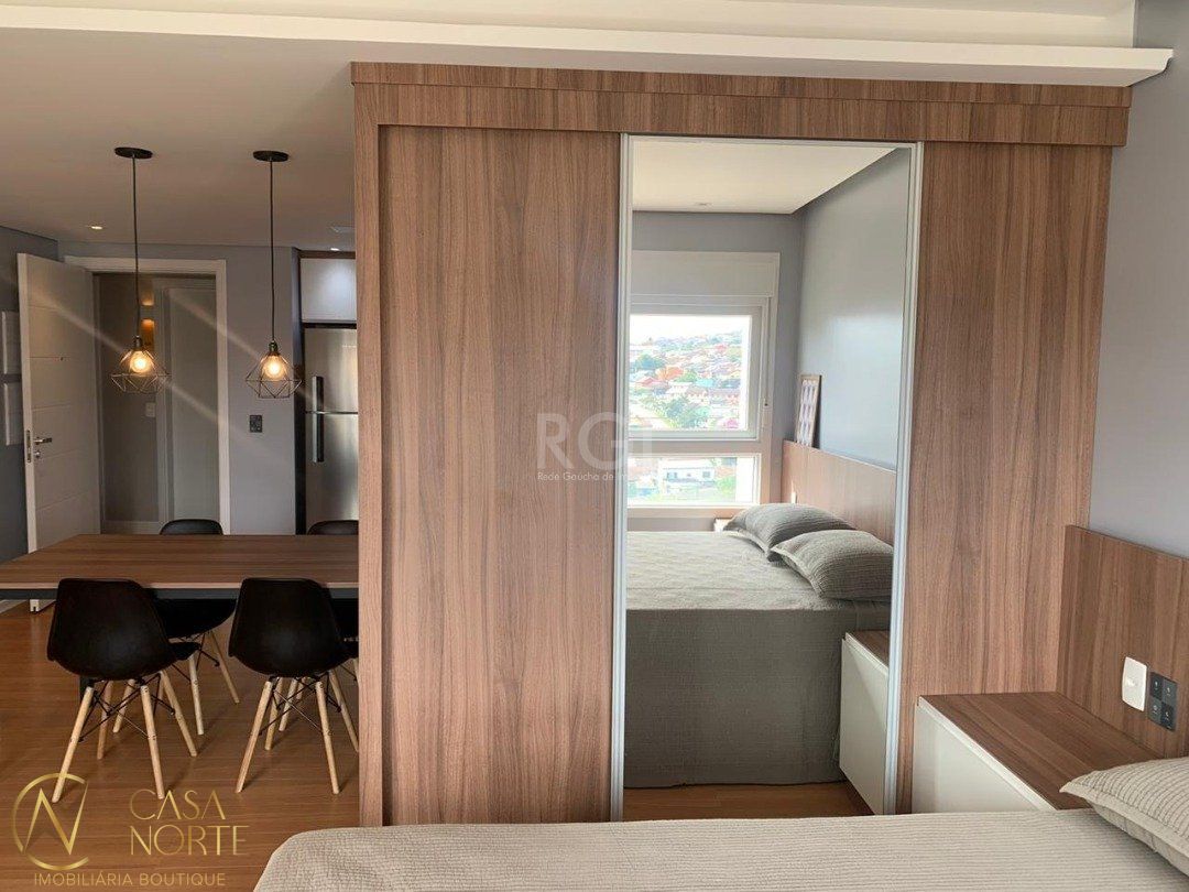 Studio à venda com 1 quarto, 42m², 1 suíte, 1 vaga, Avenida Ipiranga no bairro Petrópolis em Porto Alegre