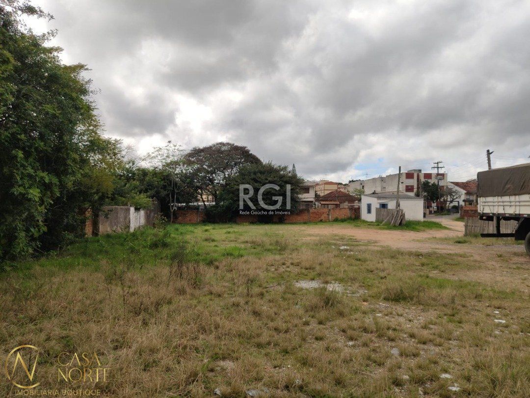 Terreno à venda , 2264m², Rua Camaqua no bairro Camaquã em Porto Alegre