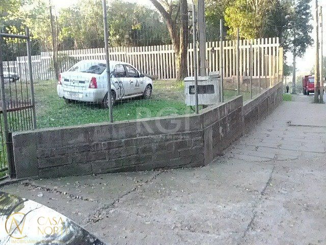 Terreno à venda  com 2500m², Rua Dolores Duran no bairro Lomba do Pinheiro em Porto Alegre