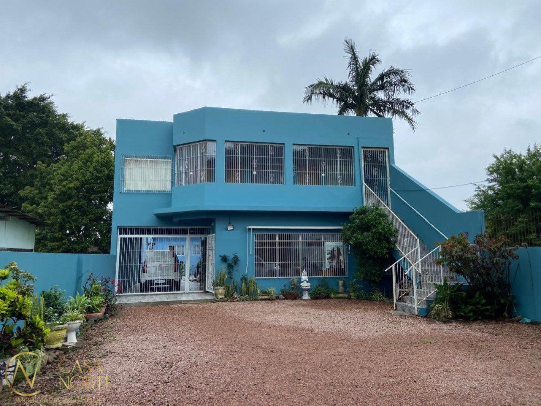 Casa à venda com 2 quartos, 80m², 8 vagas, Avenida da Serraria no bairro Espírito Santo em Porto Alegre