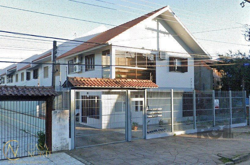Casa de Condomínio à venda com 3 quartos, 118m², 1 suíte, 1 vaga, Rua Marquês do Maricá no bairro Vila Nova em Porto Alegre