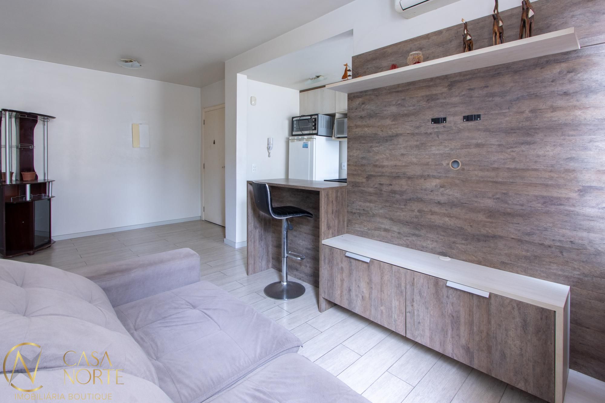 Apartamento à venda com 2 quartos, 45m², 1 vaga, Rua Coronel Massot no bairro Cristal em Porto Alegre