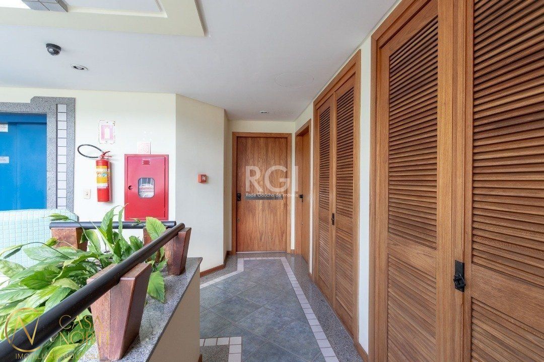 Sala Comercial à venda , 33m², Rua Itororo no bairro Menino Deus em Porto Alegre