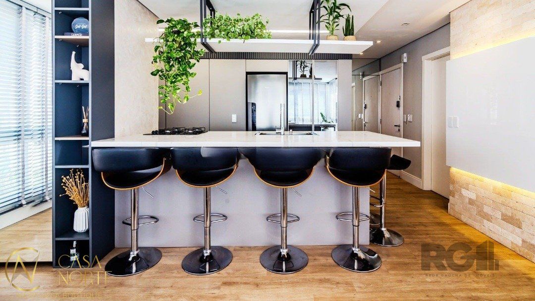 Apartamento à venda com 2 quartos, 88m², 2 suítes, 2 vagas, Avenida Itajaí no bairro Petrópolis em Porto Alegre