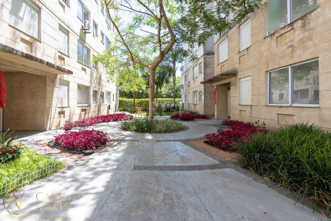 Apartamento à venda com 3 quartos, 61m², 1 suíte, 1 vaga, Avenida Juca Batista no bairro Cavalhada em Porto Alegre