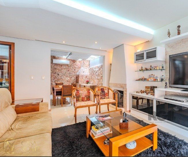 Casa de Condomínio à venda com 3 quartos, 154m², 1 suíte, 3 vagas, Rua Padre João Batista Reus no bairro Vila Conceição em Porto Alegre