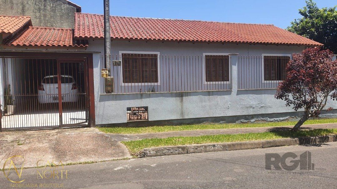 Casa à venda com 2 quartos, 800m², 1 vaga, Rua Moacyr Godoy Ilha no bairro Espírito Santo em Porto Alegre