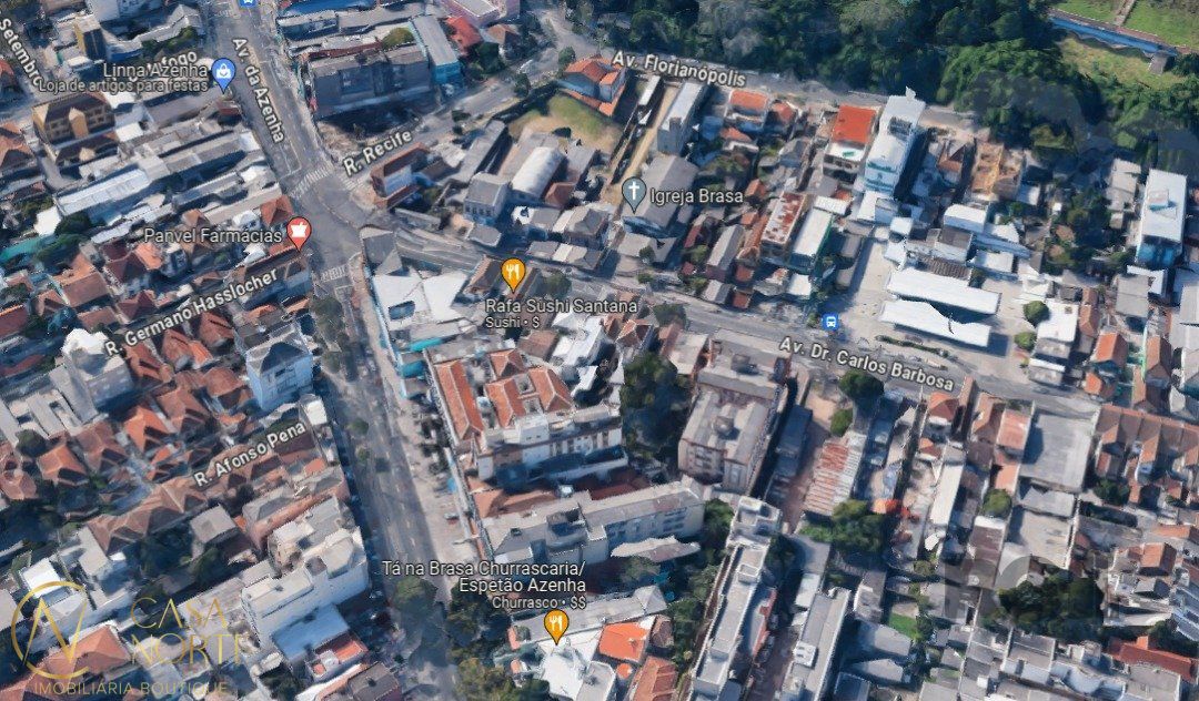 Pavilhão à venda , 376m², Avenida Doutor Carlos Barbosa no bairro Medianeira em Porto Alegre