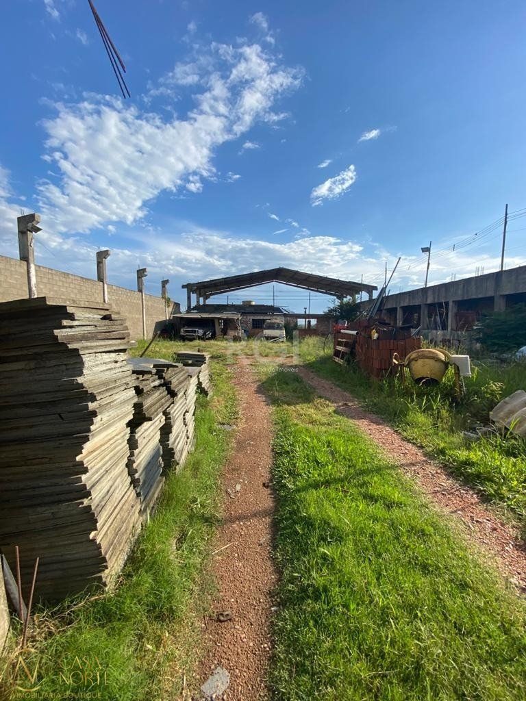 Terreno à venda  com 2616m², Estrada João de Oliveira Remiao no bairro Agronomia em Porto Alegre