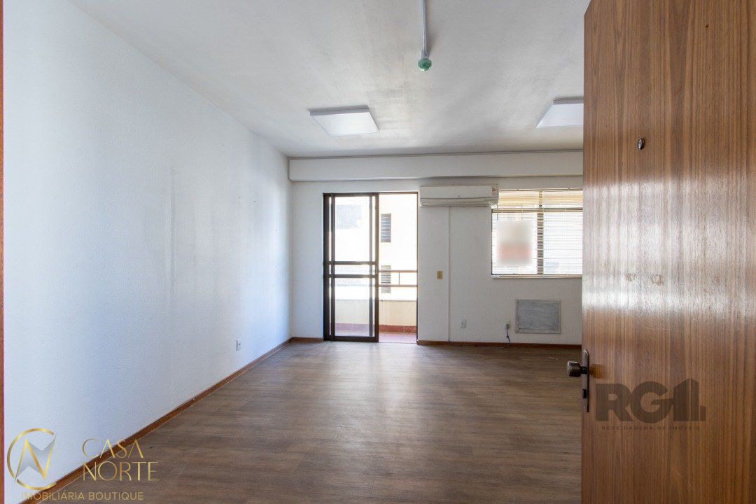 Sala Comercial à venda , 29m², Rua Barão do Gravataí no bairro Menino Deus em Porto Alegre