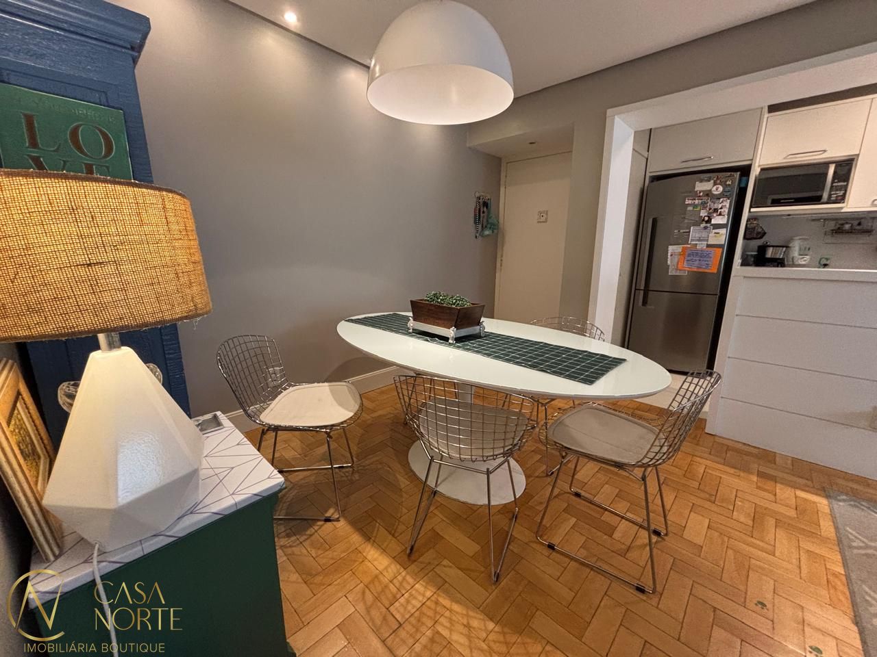 Apartamento à venda com 3 quartos, 96m², 1 suíte, 1 vaga, Rua Marquês do Pombal no bairro Moinhos de Vento em Porto Alegre