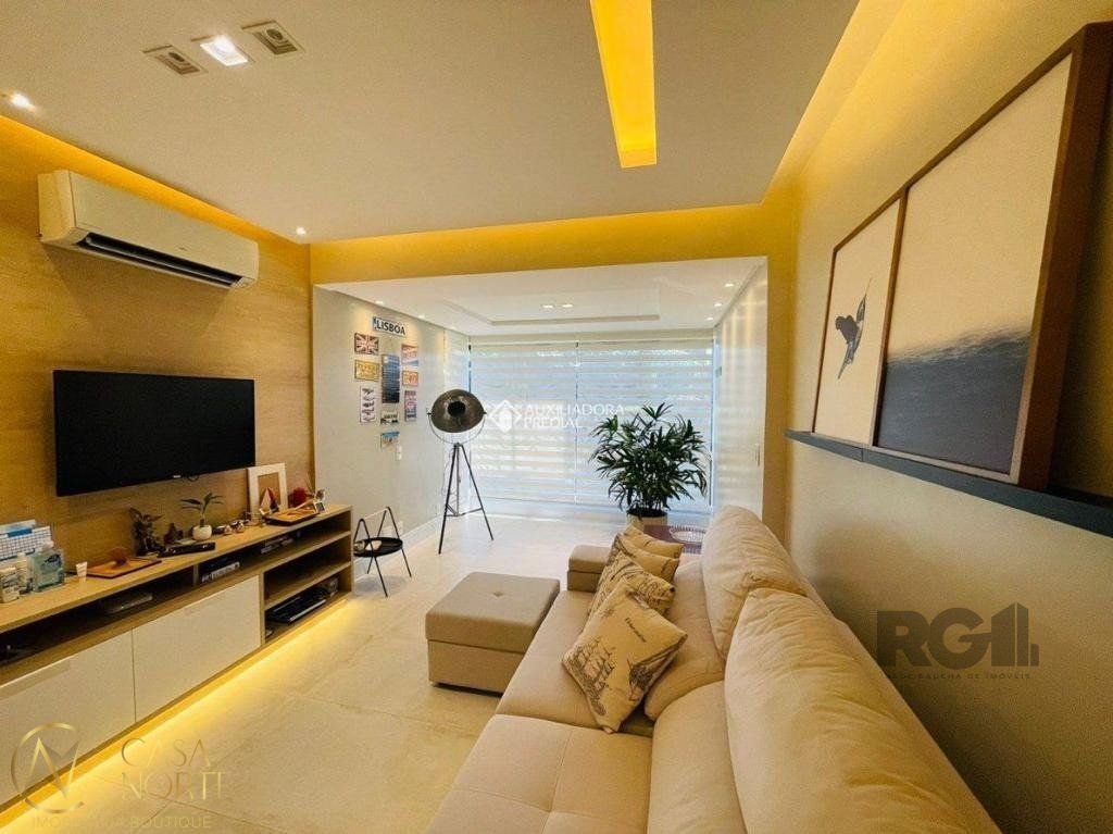 Apartamento à venda com 3 quartos, 98m², 1 suíte, 2 vagas, Avenida Doutor Nilo Pecanha no bairro Bela Vista em Porto Alegre