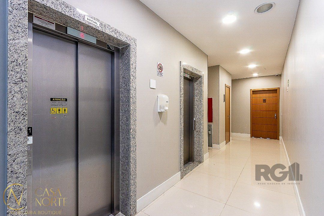 Apartamento à venda com 3 quartos, 89m², 1 suíte, 1 vaga, Avenida da Cavalhada no bairro Cavalhada em Porto Alegre