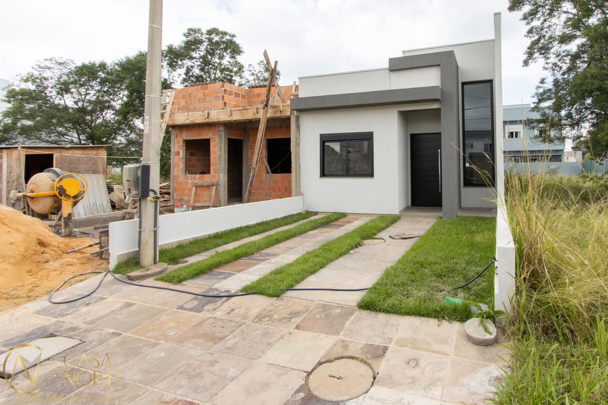 Casa à venda com 3 quartos, 137m², 1 suíte, 1 vaga, Rua Jorge Babot Miranda no bairro Aberta dos Morros em Porto Alegre