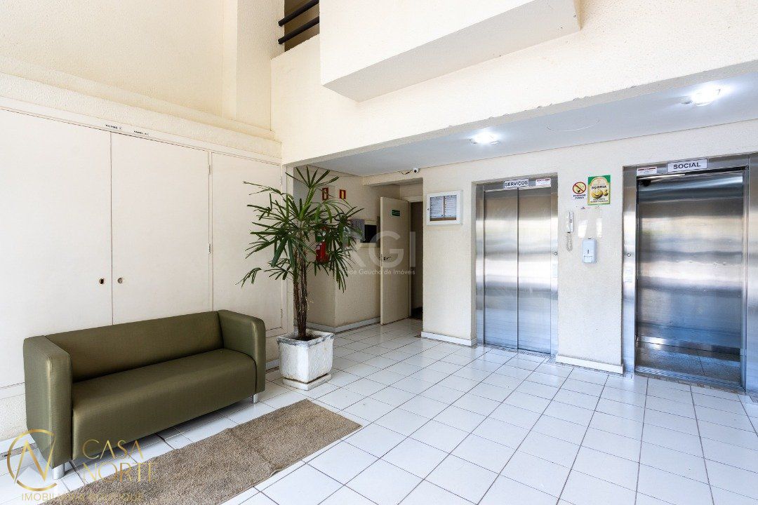 Apartamento à venda com 3 quartos, 71m², 1 suíte, 1 vaga, Avenida da Cavalhada no bairro Cavalhada em Porto Alegre