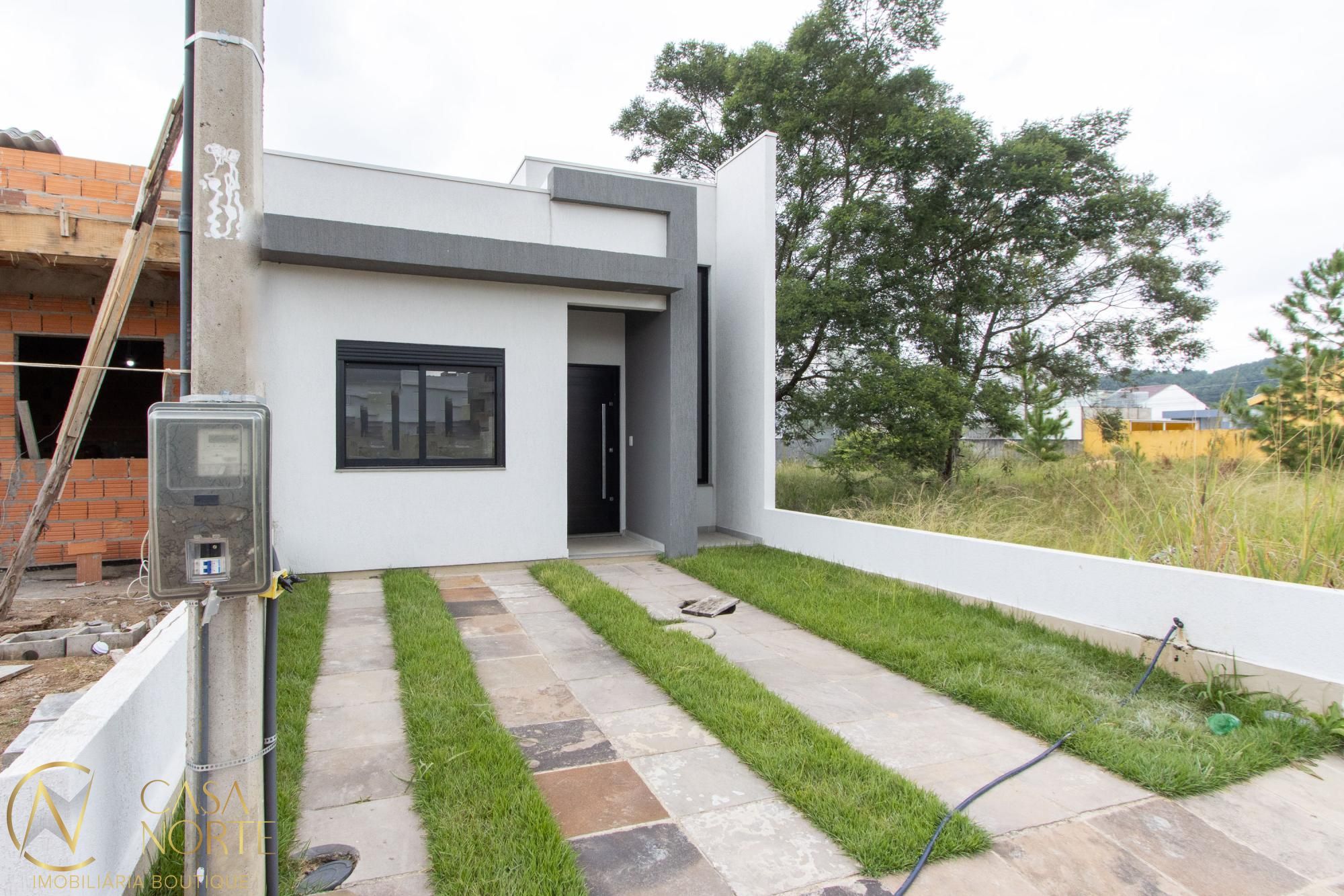 Casa à venda com 3 quartos, 137m², 1 suíte, 1 vaga, Rua Jorge Babot Miranda no bairro Aberta dos Morros em Porto Alegre