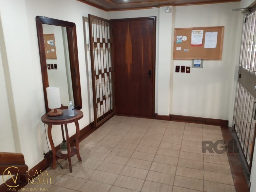 Apartamento à venda com 2 quartos, 80m², 1 suíte, 1 vaga, Rua Doutor Mário Totta no bairro Tristeza em Porto Alegre