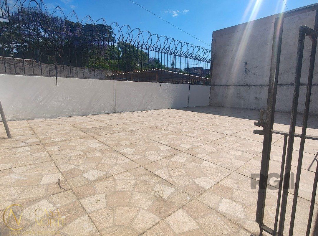 Apartamento à venda com 2 quartos, 84m², 1 vaga, Avenida Niterói no bairro Medianeira em Porto Alegre