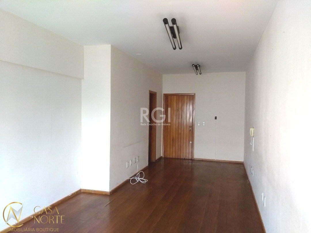 Sala Comercial à venda , 31m², Avenida Protásio Alves no bairro Petrópolis em Porto Alegre