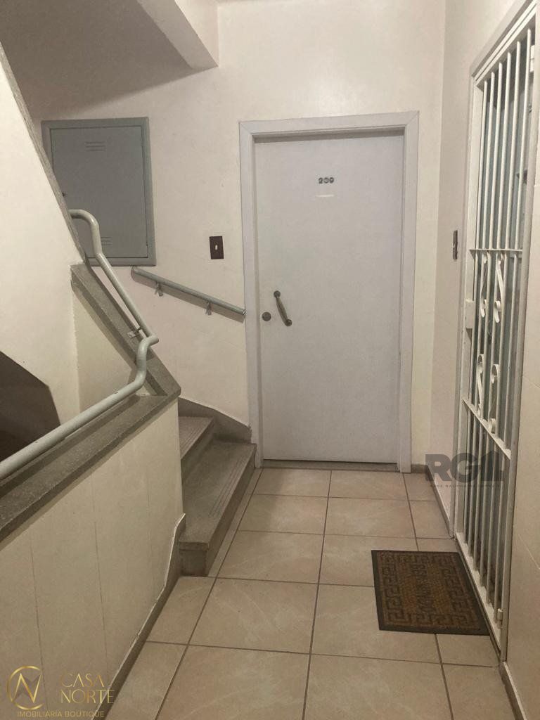 Apartamento à venda com 2 quartos, 58m², Avenida Ipiranga no bairro Praia de Belas em Porto Alegre
