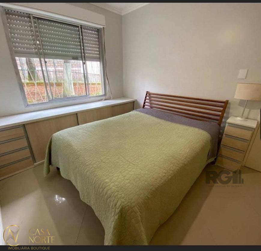 Apartamento à venda com 3 quartos, 62m², 1 vaga, Rua Derocy Giacomo da Silva no bairro Vila Nova em Porto Alegre
