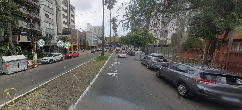 Sala Comercial à venda , 40m², Avenida Getúlio Vargas no bairro Menino Deus em Porto Alegre
