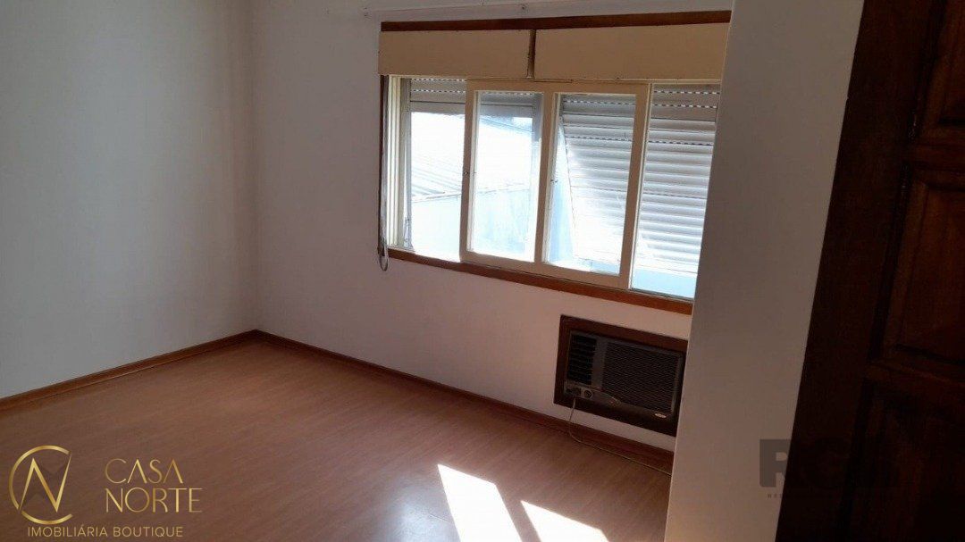 Apartamento à venda com 1 quarto, 31m², Avenida Bento Gonçalves no bairro Partenon em Porto Alegre