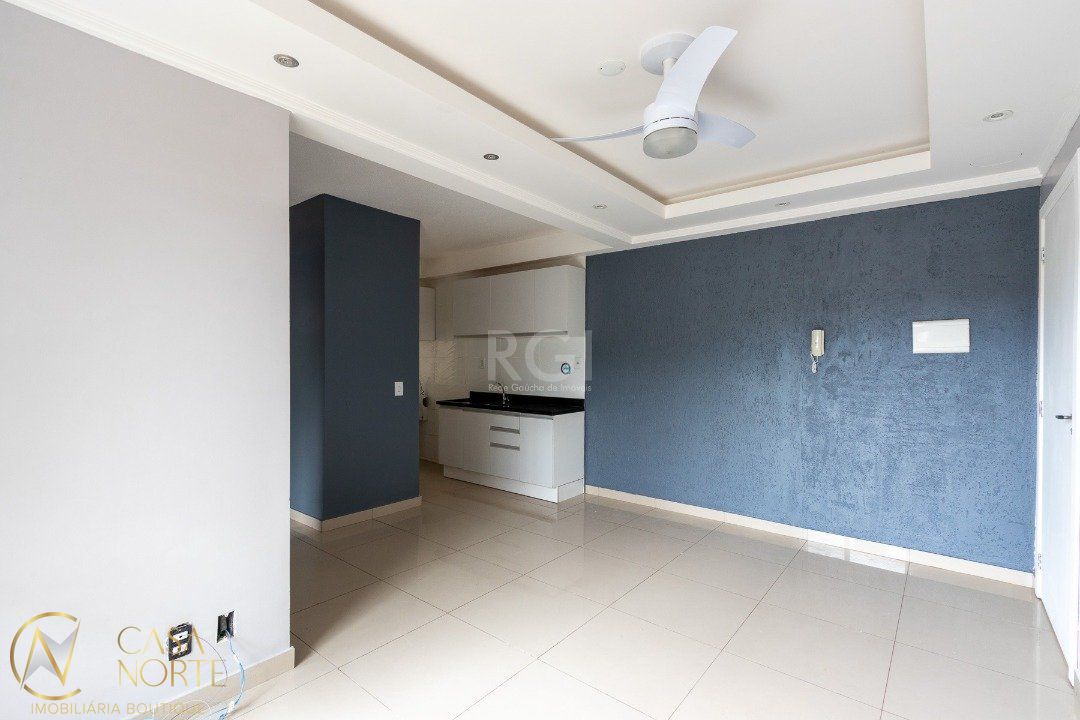 Apartamento à venda com 2 quartos, 50m², 1 vaga, Rua Joaquim de Carvalho no bairro Vila Nova em Porto Alegre