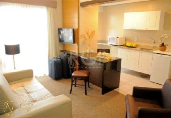 Flat à venda com 1 quarto, 58m², 1 vaga, Avenida Independência no bairro Independência em Porto Alegre