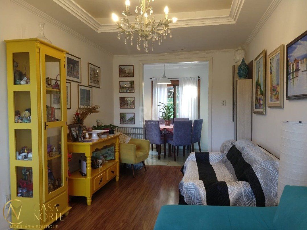 Casa de Condomínio à venda com 3 quartos, 110m², 1 suíte, 2 vagas, Avenida da Serraria no bairro Espírito Santo em Porto Alegre