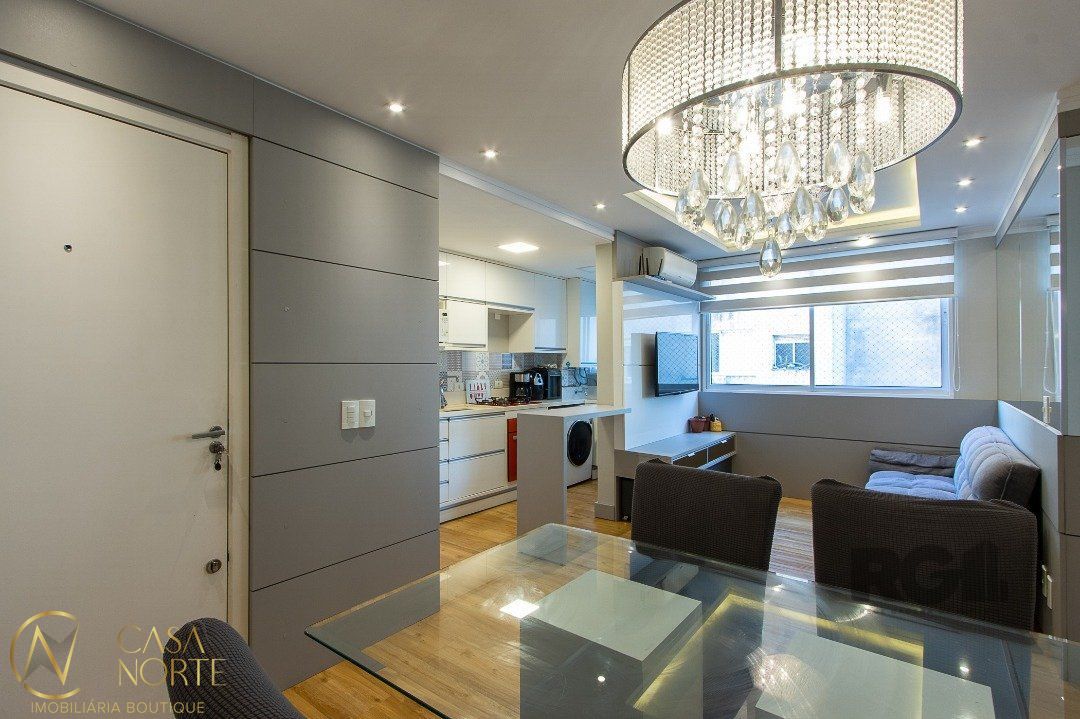 Apartamento à venda com 3 quartos, 61m², 1 suíte, 1 vaga, Avenida Juca Batista no bairro Ipanema em Porto Alegre