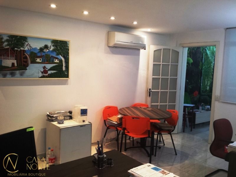Sala Comercial à venda , 42m², Rua General Rondon no bairro Tristeza em Porto Alegre