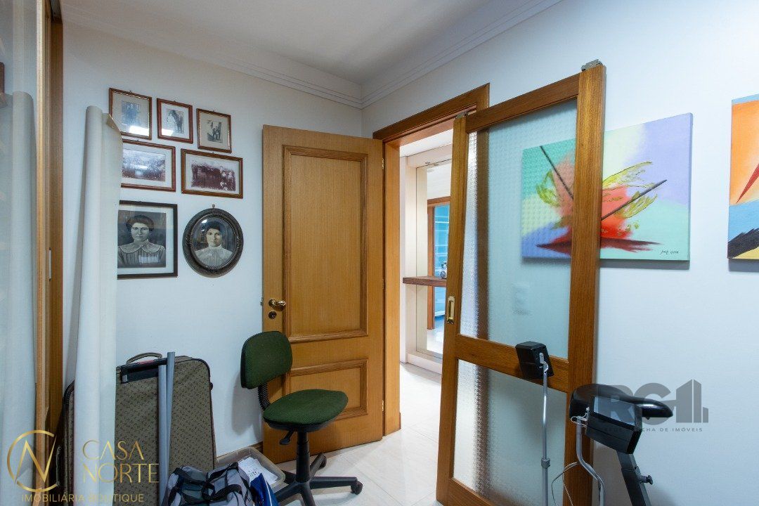 Apartamento à venda com 3 quartos, 232m², 3 suítes, 3 vagas, Travessa Nova Trento no bairro Tristeza em Porto Alegre