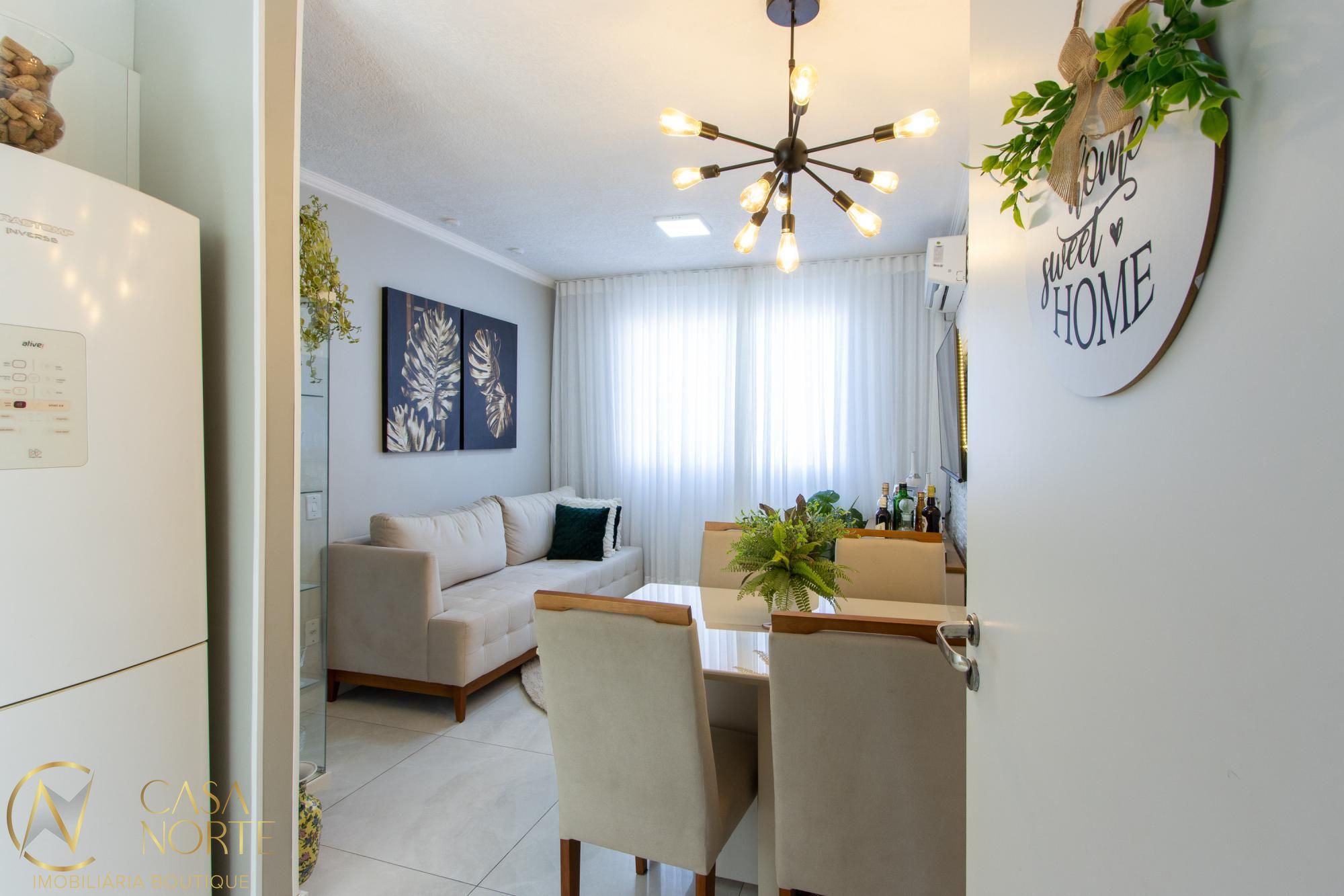 Apartamento à venda com 2 quartos, 40m², 1 vaga, Avenida Edgar Pires de Castro no bairro Hípica em Porto Alegre