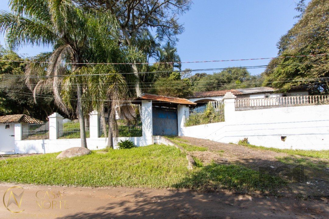 Casa à venda com 3 quartos, 350m², 1 suíte, 4 vagas, Avenida Beira Rio no bairro Belém Novo em Porto Alegre
