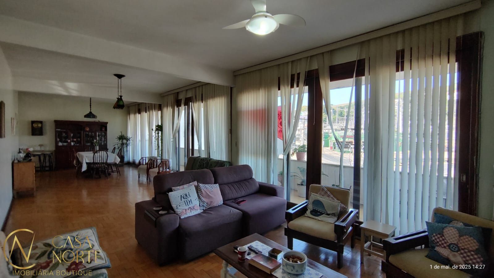 Apartamento à venda com 4 quartos, 250m², 2 suítes, Avenida da Cavalhada no bairro Cavalhada em Porto Alegre