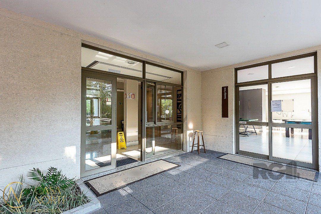 Apartamento à venda com 3 quartos, 89m², 1 suíte, 1 vaga, Avenida da Cavalhada no bairro Cavalhada em Porto Alegre