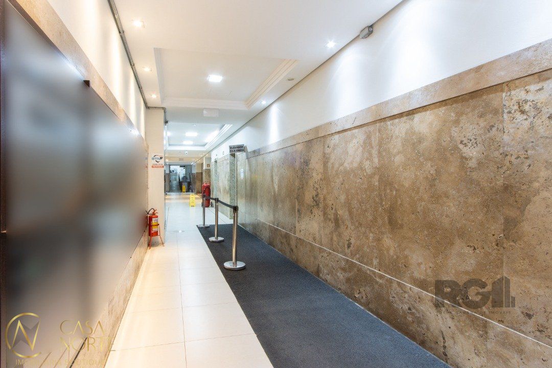 Sala Comercial à venda , 80m², Rua dos Andradas no bairro Centro Histórico em Porto Alegre