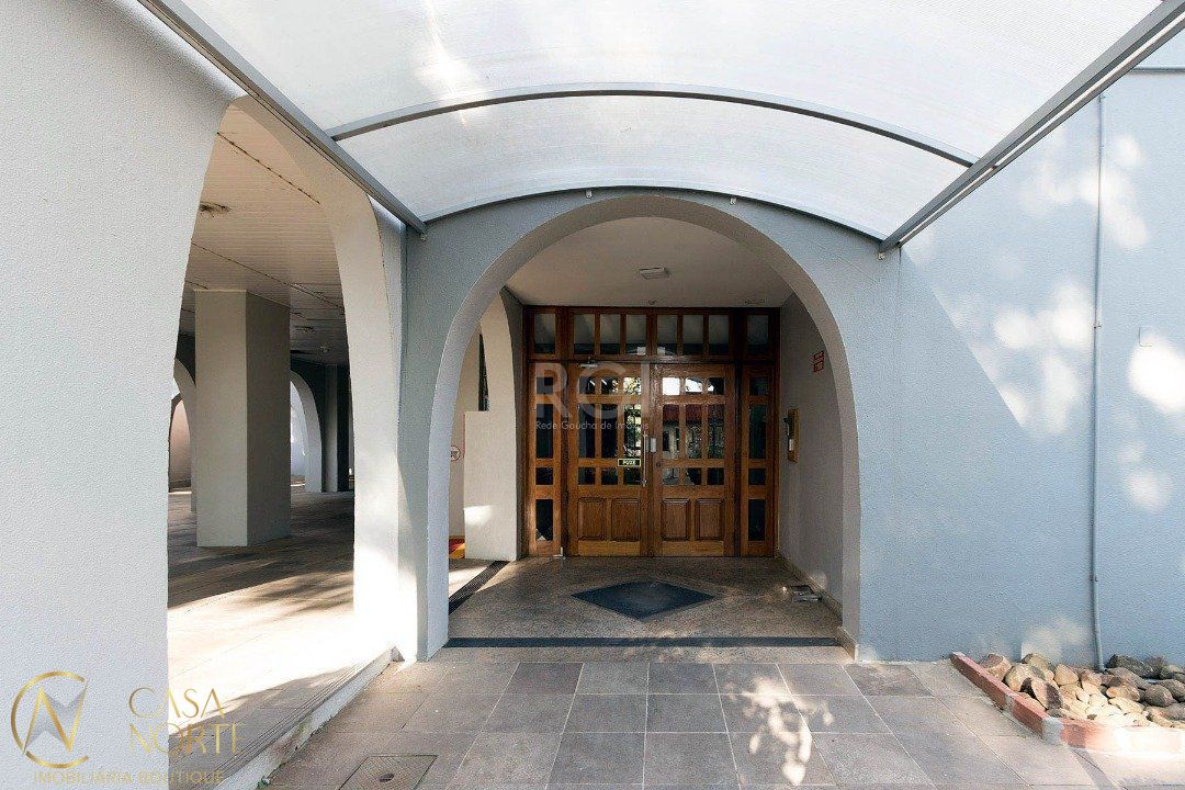 Apartamento à venda com 3 quartos, 79m², 1 vaga, Rua Curupaiti no bairro Cristal em Porto Alegre